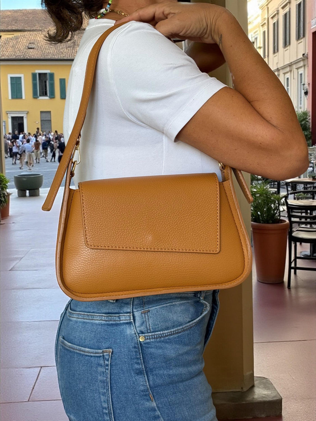 Saddle Pebbled Leather