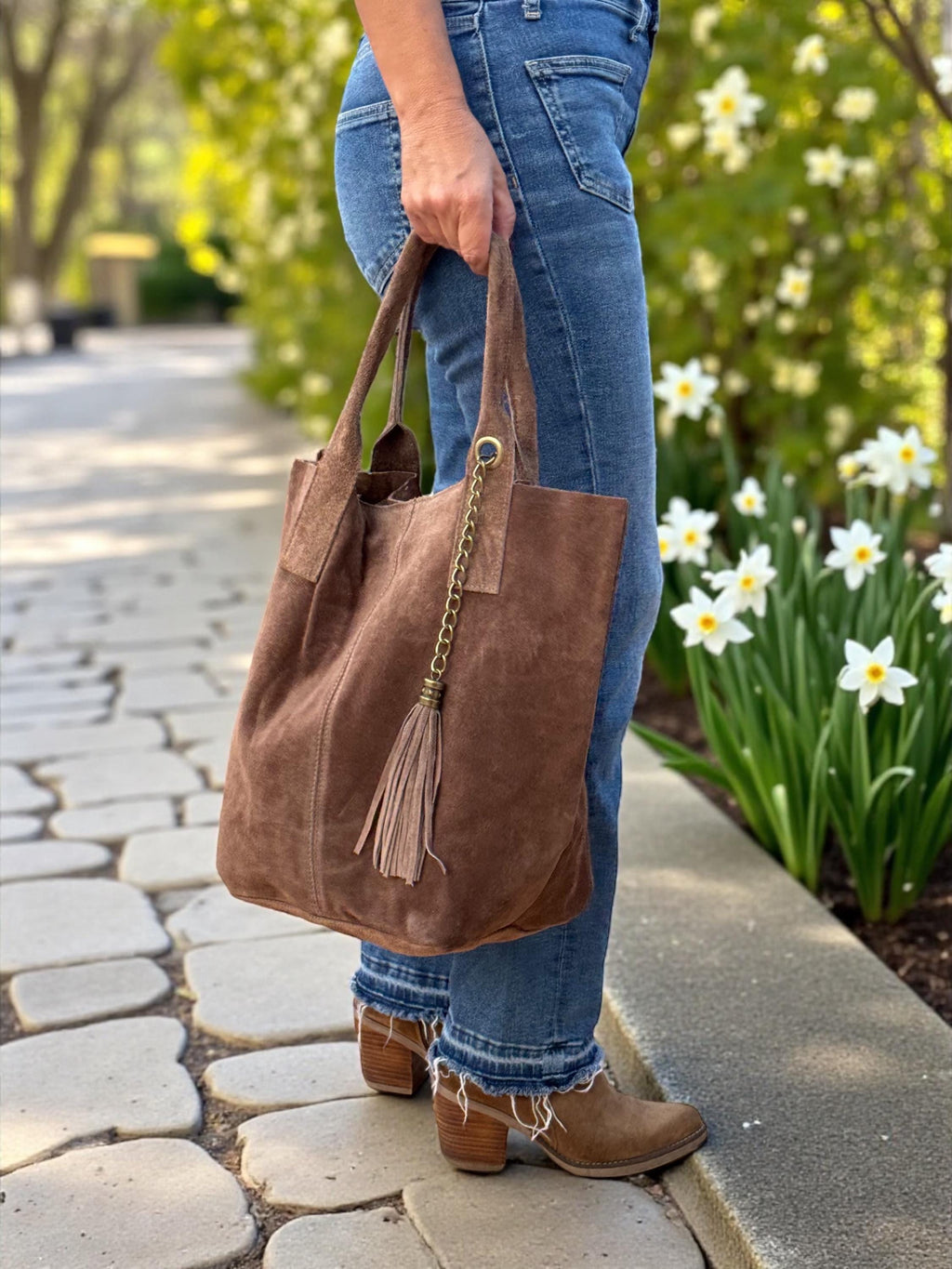 Slouchy Suede brown shopper Bag with Tassel