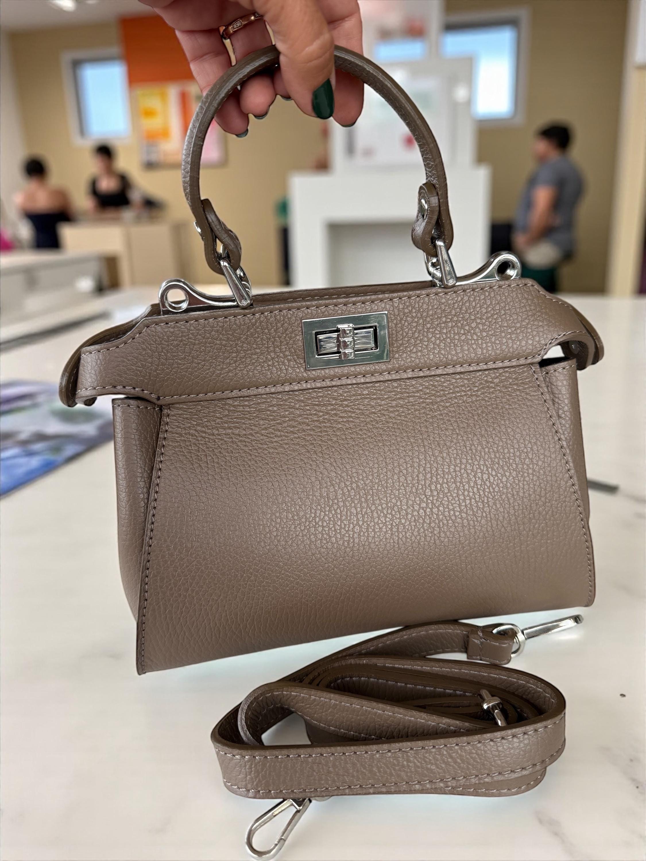 Classic Genuine Italian Pebble Leather Navi Handbag crossbody