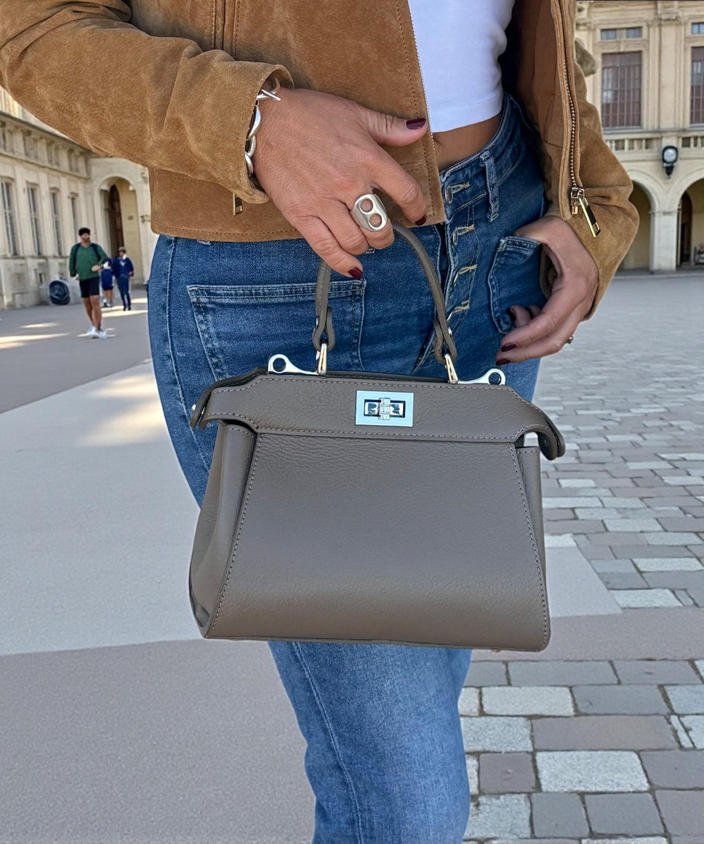 Pebble Leather Classic Toupe saddle handbag