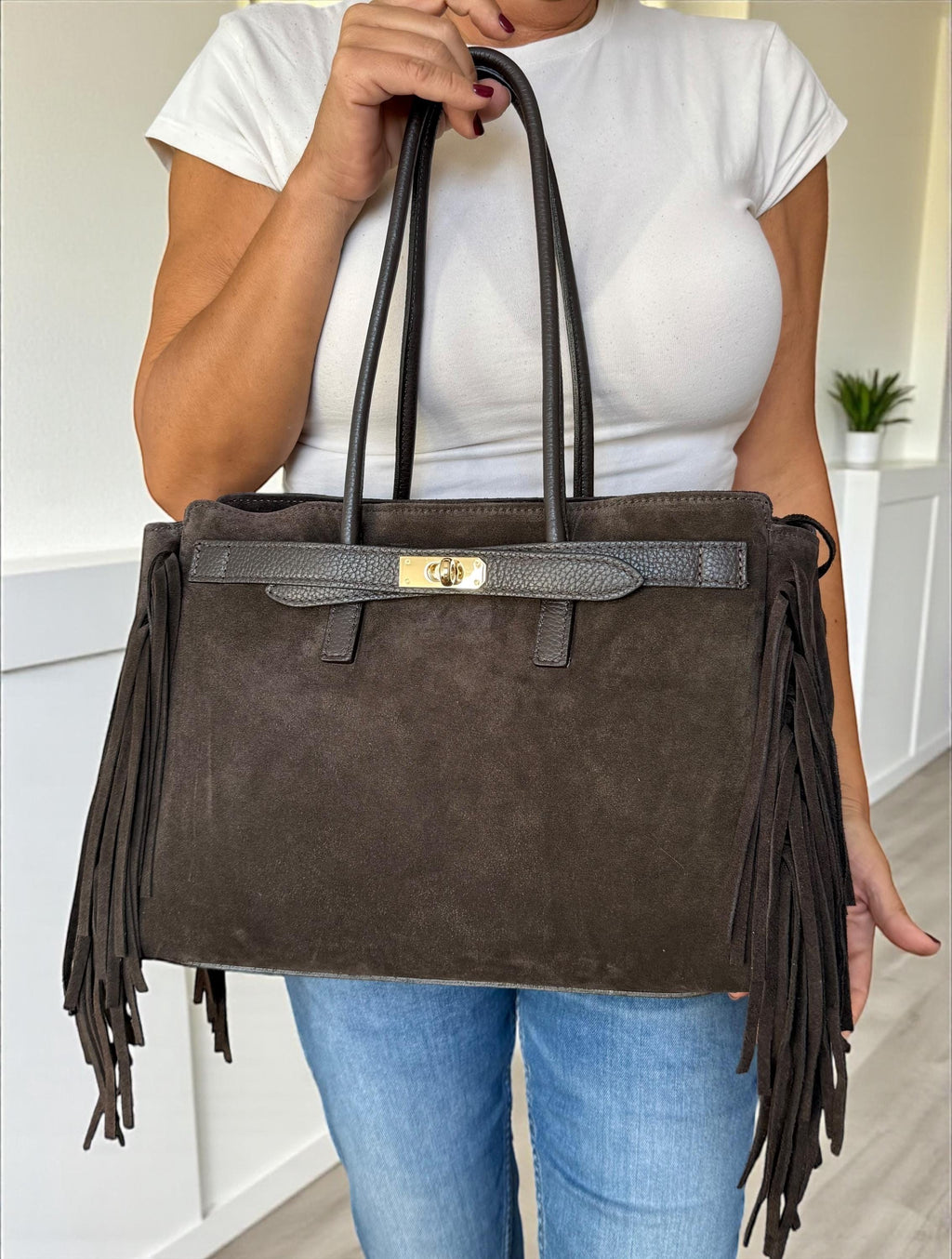 Brown Italian suede handbag with side fringe details - Paloma Palomo