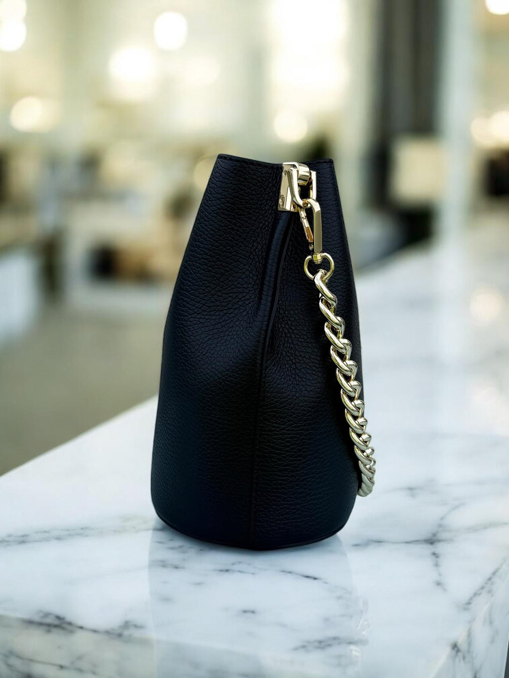 Gold chain Bucket bag