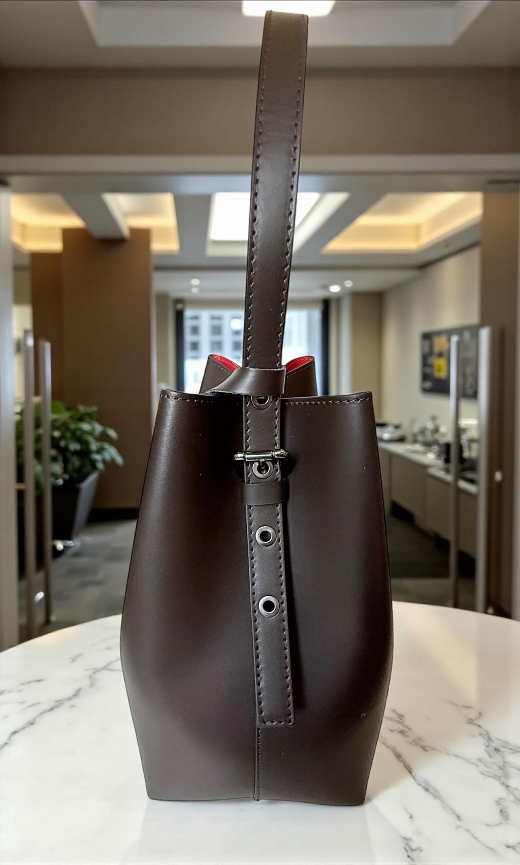 Top handle brown genuine leather shopper bag