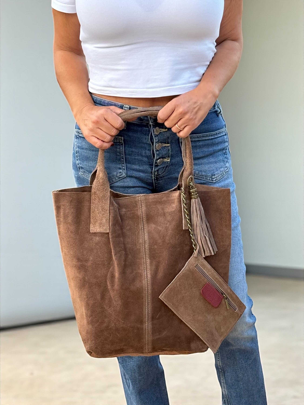 Oversized brown Italian suede tote bag with shoulder handles and internal pocket Paloma Palomo